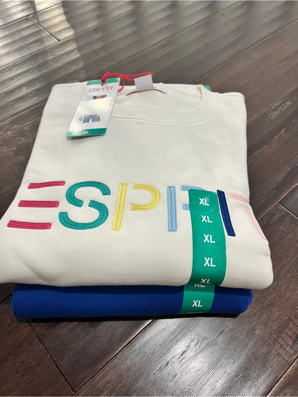 NWT Viral Retro Esprit Crewneck Sweatshirts Set of 2 - Size XL